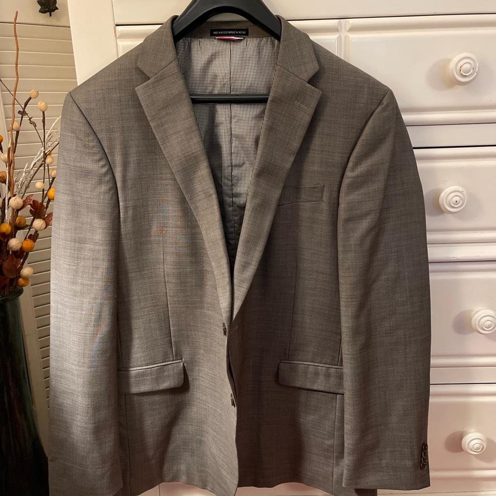 Tommy Hilfiger suit